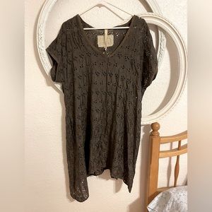Vintage Johnny Was brown eyelet tunic with Asym hem and pockets, sz Lg